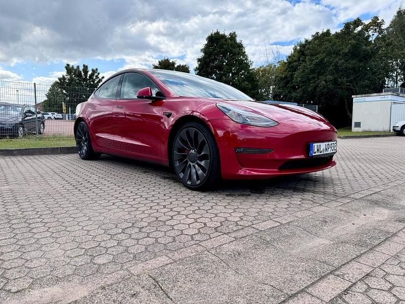 Gebraucht Tesla Model 3 Performance 377 kW (513 PS) 2022 Rot Limousine