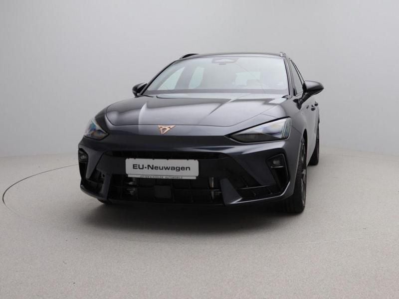Neu Cupra Leon 150 PS (110 kW) 2025 Magnetic grau metallic (s7s7) Kombi