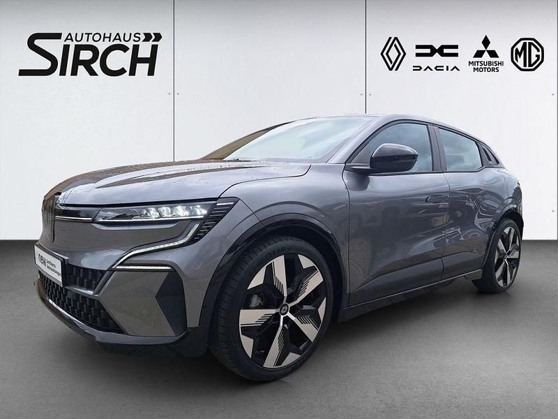 Dolomitgrau Gebraucht 2022 Renault Mégane Equilibre Limousine | 23.990 € (Fairer Preis) - Bild 1/4