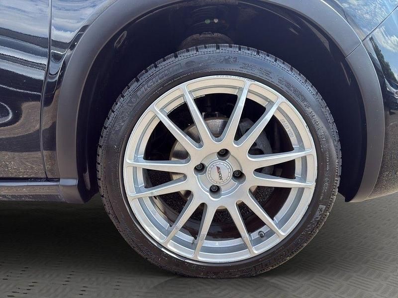 Gebraucht Citroën DS4 120 PS (88 kW) 2018 Schwarz Kleinwagen