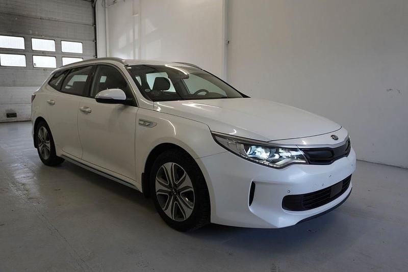 Gebraucht Kia Optima Hybrid 156 PS (114 kW) 2018 Weiß Limousine