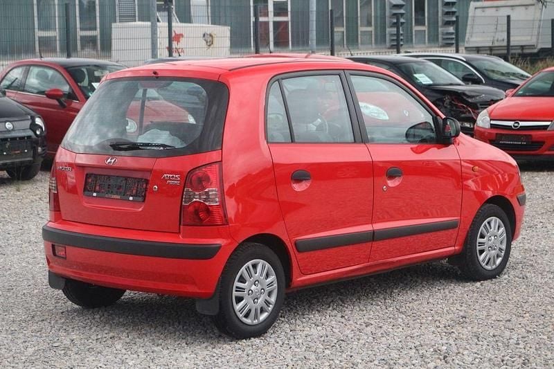Gebraucht Hyundai Atos 63 PS (46 kW) 2007 Rot Kleinwagen
