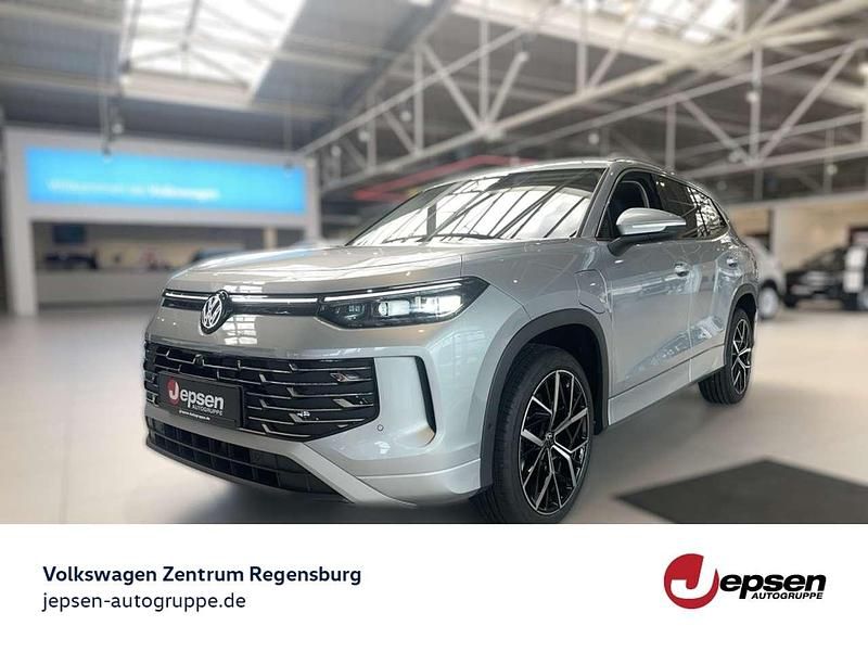 Neu VW Tayron Elegance 150 PS (110 kW) 2026 Oyster silver metallic SUV