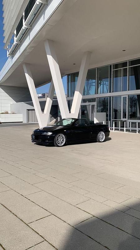 Gebraucht BMW 320 Performance 170 PS (125 kW) 2004 Schwarz Cabrio