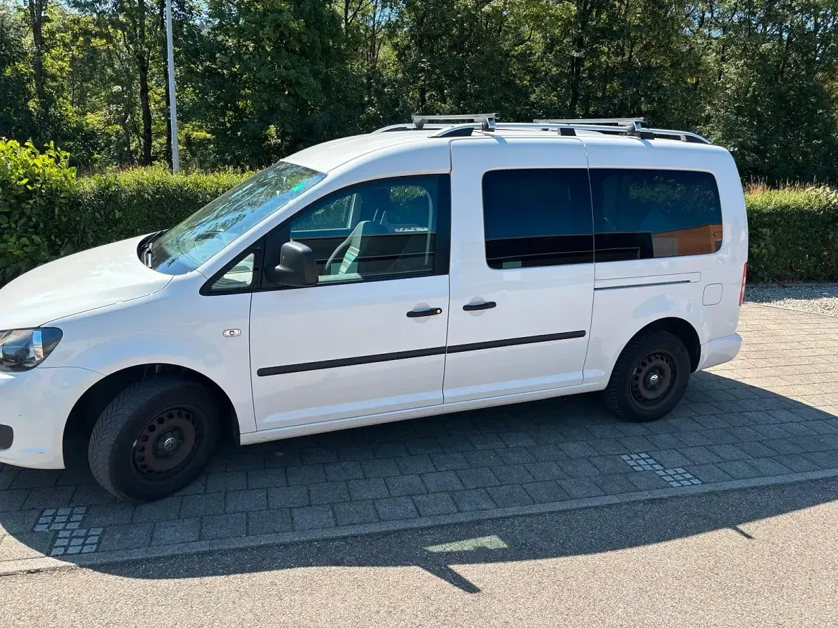 Gebraucht VW Caddy Maxi 102 PS (75 kW) 2012 Weiß Van / Kleinbus