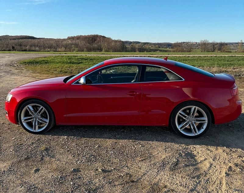 Gebraucht Audi S5 Basis 354 PS (260 kW) 2008 Rot Coupé