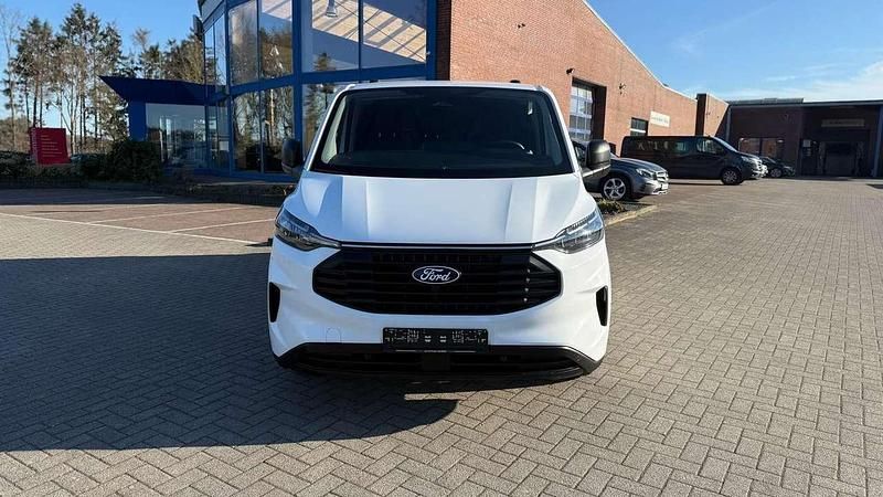 Occasion Ford Transit Custom 136 ch (100 kW) 2024 Blanc Berline