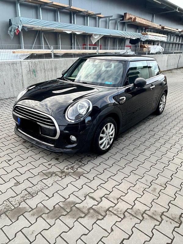 Gebraucht Mini ONE 102 PS (75 kW) 2018 Schwarz Kleinwagen