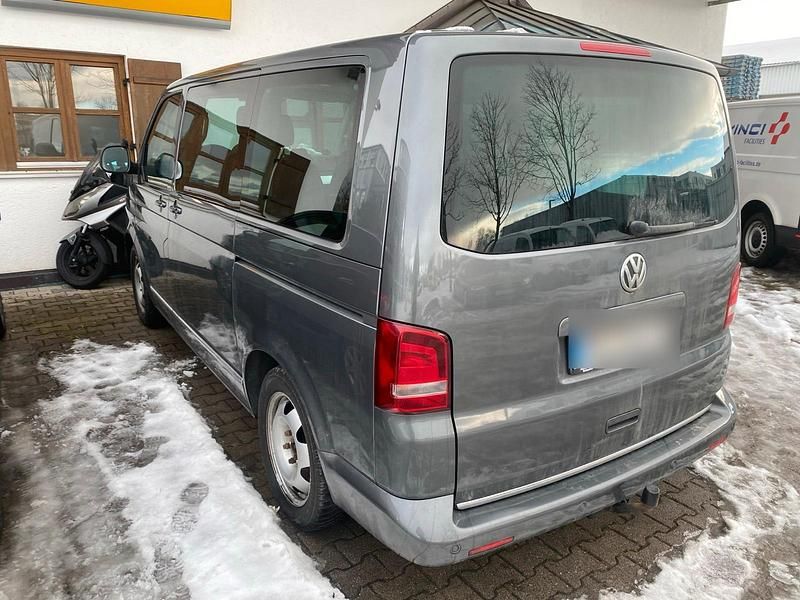 Grau Gebraucht 2012 VW Multivan Highline Van | 17.999 € (Superpreis) - Bild 1/4