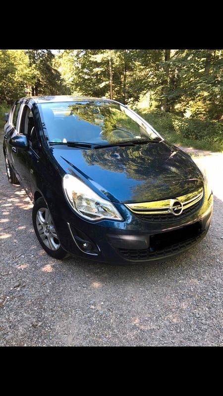 Blau Gebraucht 2012 Opel Corsa Kleinwagen | 2.700 € (Fairer Preis) - Bild 1/4