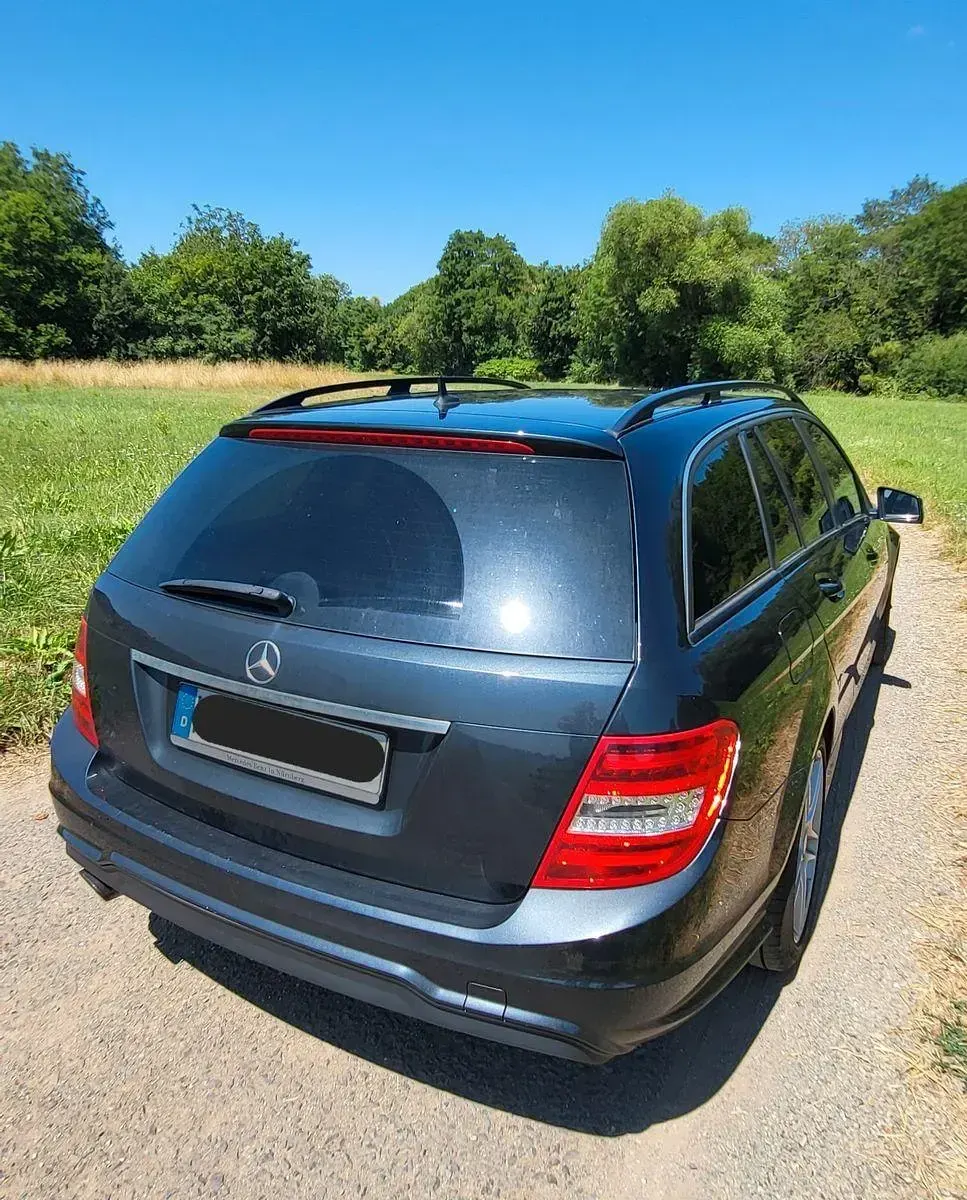 Gebraucht Mercedes C250 AMG line 204 PS (150 kW) 2012 Schwarz Kombi