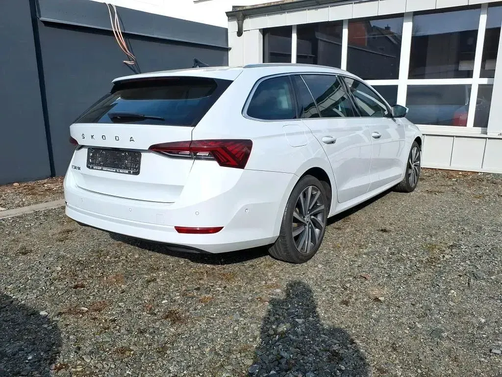 Gebraucht Skoda Octavia Style 150 PS (110 kW) 2021 Weiß Kombi