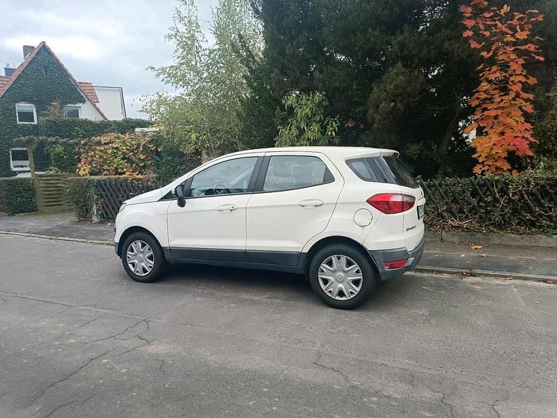 Weiß Gebraucht 2016 Ford Ecosport SUV | 7.400 € (Fairer Preis) - Bild 1/4
