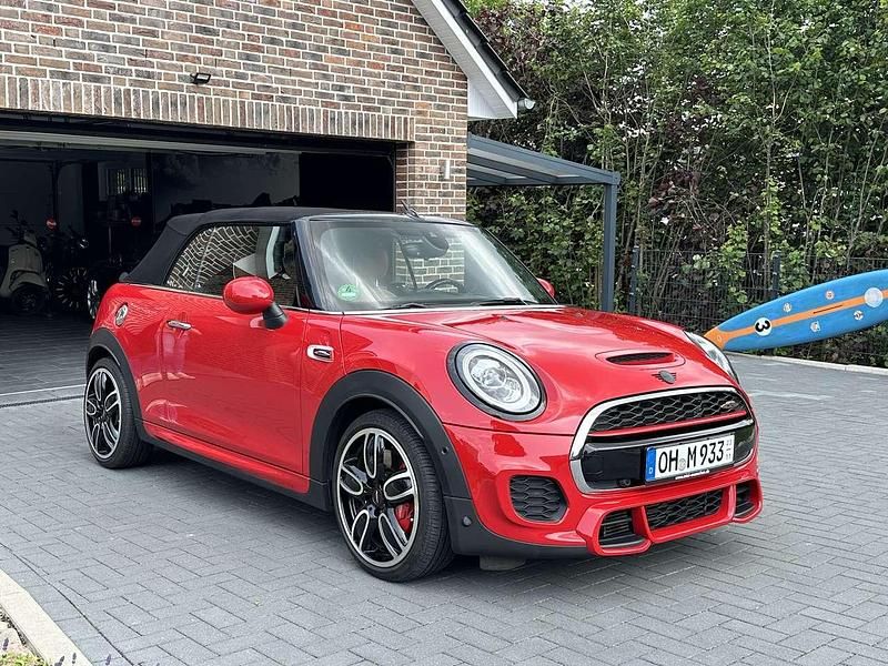 Gebraucht Mini John Cooper Works Cabriolet 231 PS (169 kW) 2018 Rot Cabrio