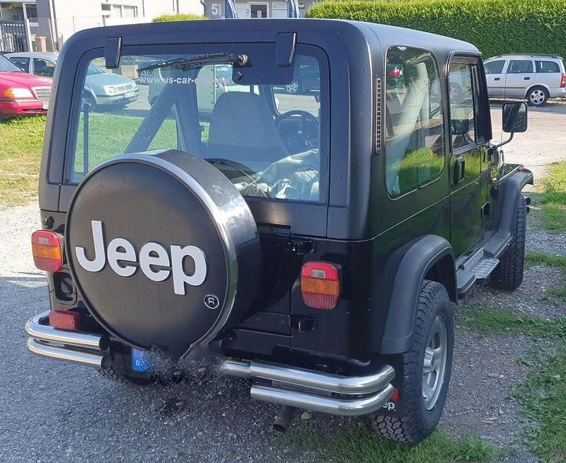 Gebraucht Jeep Wrangler Laredo 178 PS (130 kW) 1991 Schwarz SUV