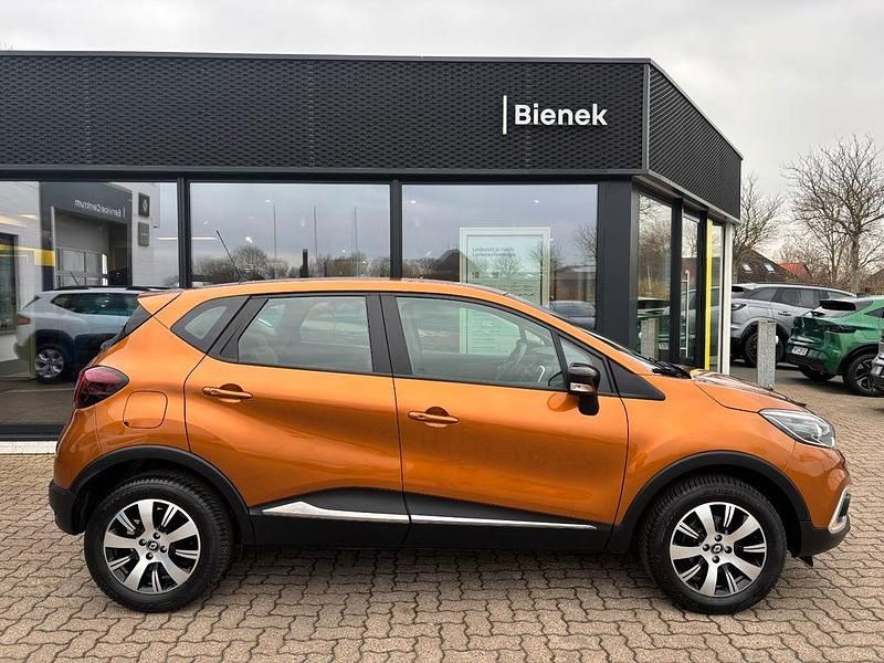 Gebraucht Renault Captur Experience 90 PS (66 kW) 2018 Orange SUV