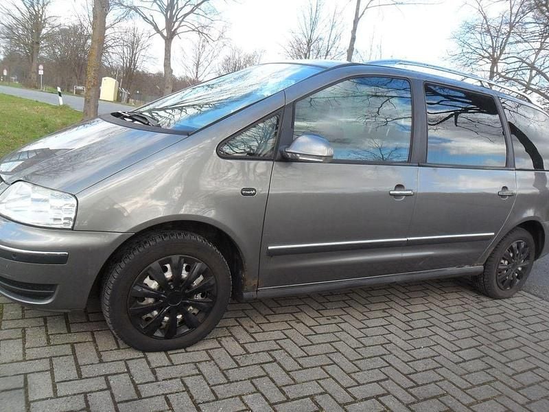 Gebraucht VW Sharan Freestyle 140 PS (102 kW) 2006 Grau Van / Kleinbus