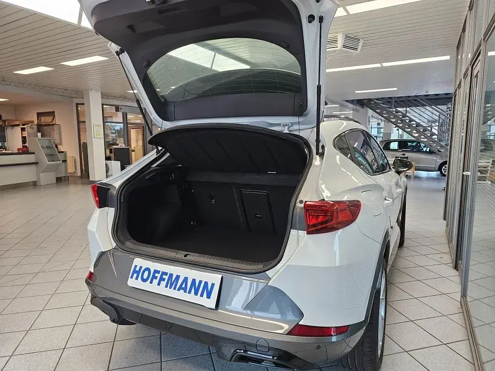 Gebraucht Cupra Formentor 150 PS (110 kW) 2022 Weiß SUV