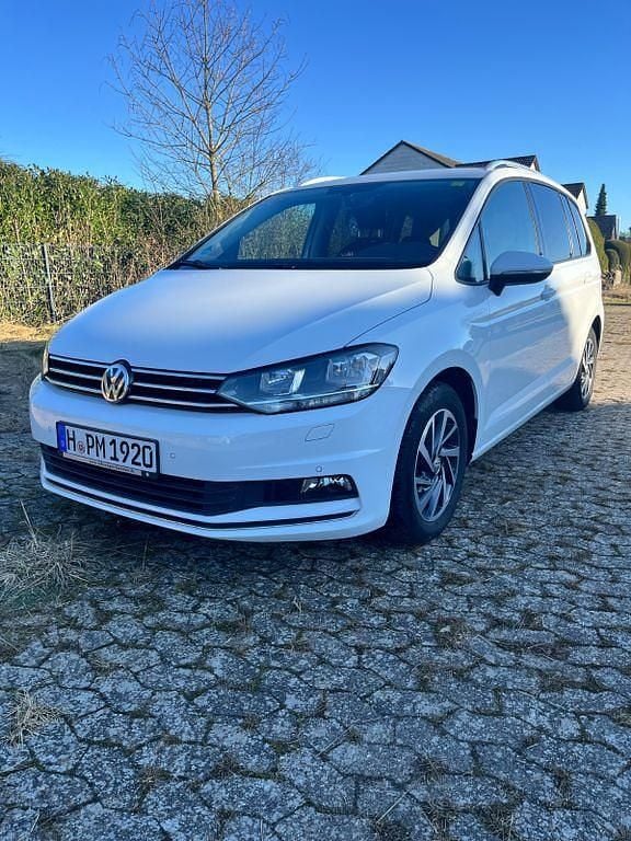 Gebraucht VW Touran Sound 150 PS (110 kW) 2017 Weiß Van / Kleinbus