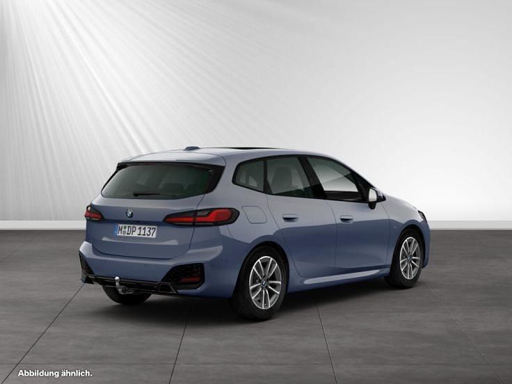 Gebraucht BMW 220 M Sport 163 PS (119 kW) 2025 Sparkling kupfergrau metallic Coupé