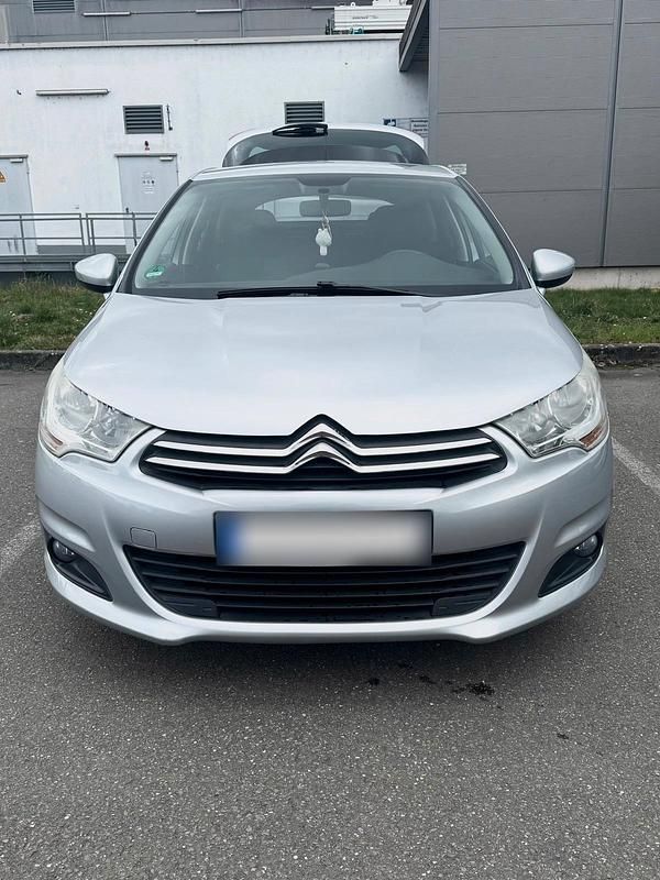 Gebraucht Citroën C4 120 PS (88 kW) 2012 Silber Limousine