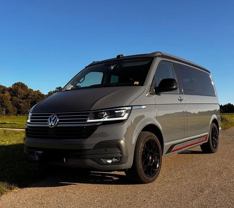 Grau Gebraucht 2021 VW T6.1 Edition Van | 58.900 € - Bild 1/4