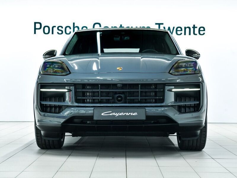 Neu Porsche Cayenne 470 PS (345 kW) 2025 Grau SUV