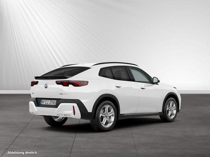 Używany BMW X2 Efficient Dynamics 163 KM (119 kW) 2025 Biały SUV