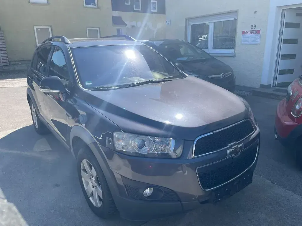 Gebraucht Chevrolet Captiva LT 167 PS (122 kW) 2014 Grau SUV