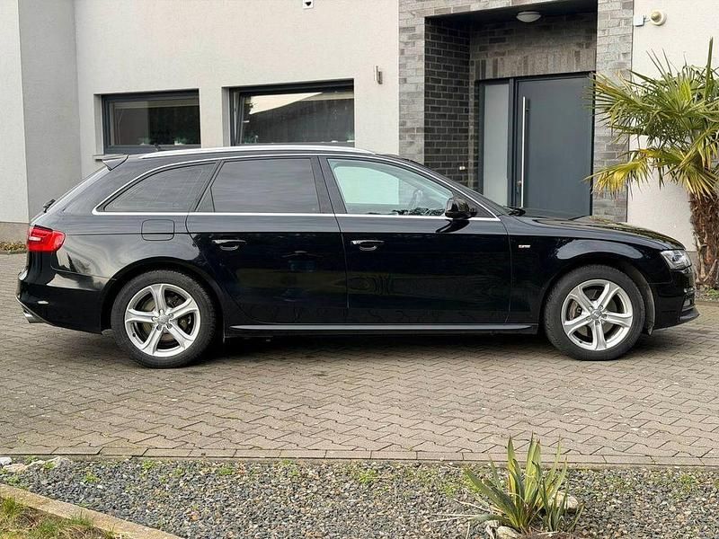 Gebraucht Audi A4 S-Line 204 PS (150 kW) 2014 Schwarz Kombi