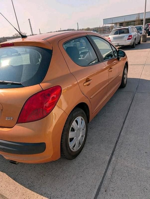 Gebraucht Peugeot 207 120 PS (88 kW) 2007 Orange Kleinwagen