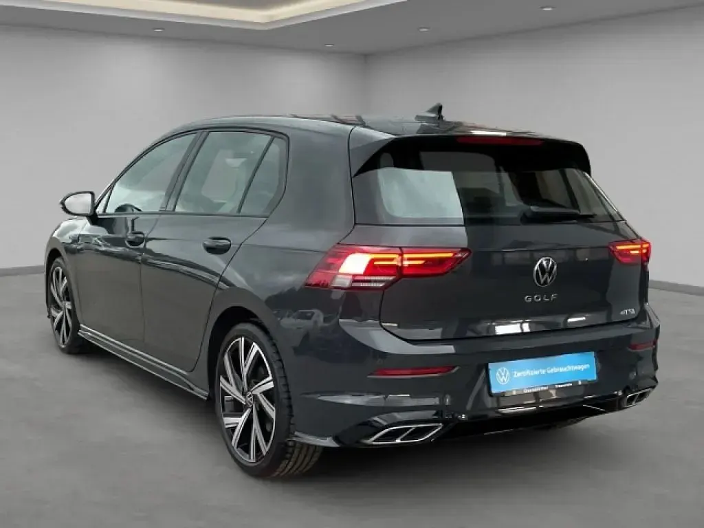 Gebraucht VW Golf VIII R-line 150 PS (110 kW) 2024 Grau Limousine