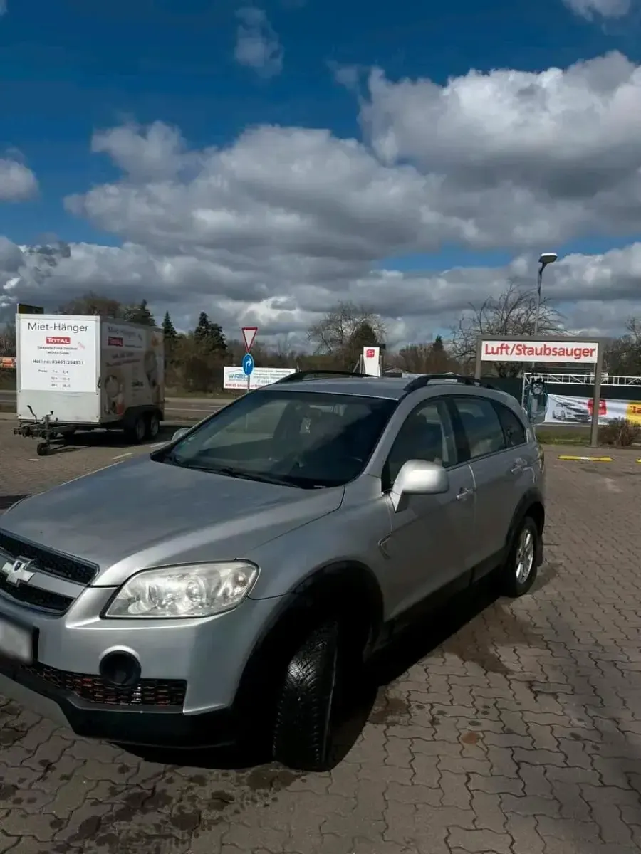 Gebraucht Chevrolet Captiva 120 PS (88 kW) 2026 Silber SUV