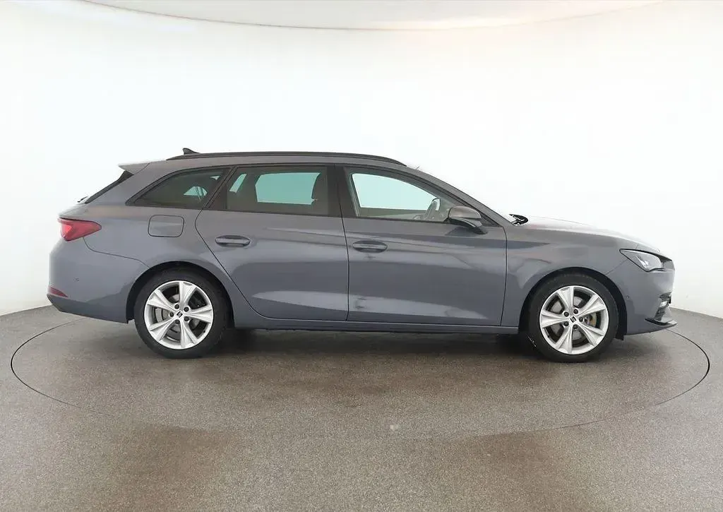 Gebraucht Seat Leon FR 150 PS (110 kW) 2024 Graphene grau Limousine