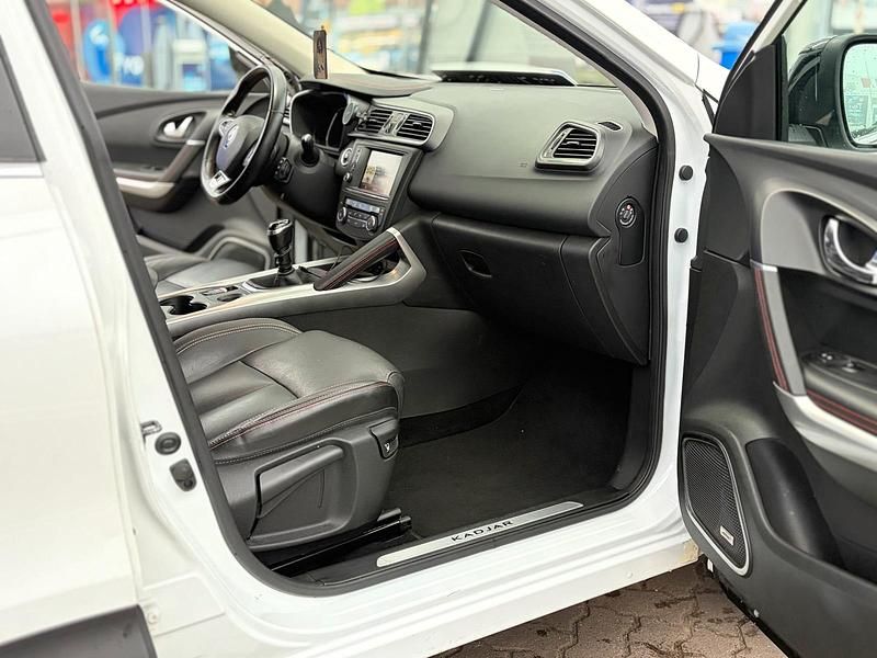 Gebraucht Renault Kadjar Bose Edition 131 PS (96 kW) 2017 Weiß SUV