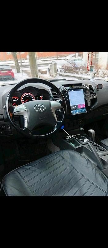 Gebraucht Toyota HiLux 171 PS (125 kW) 2012 Schwarz Pickup