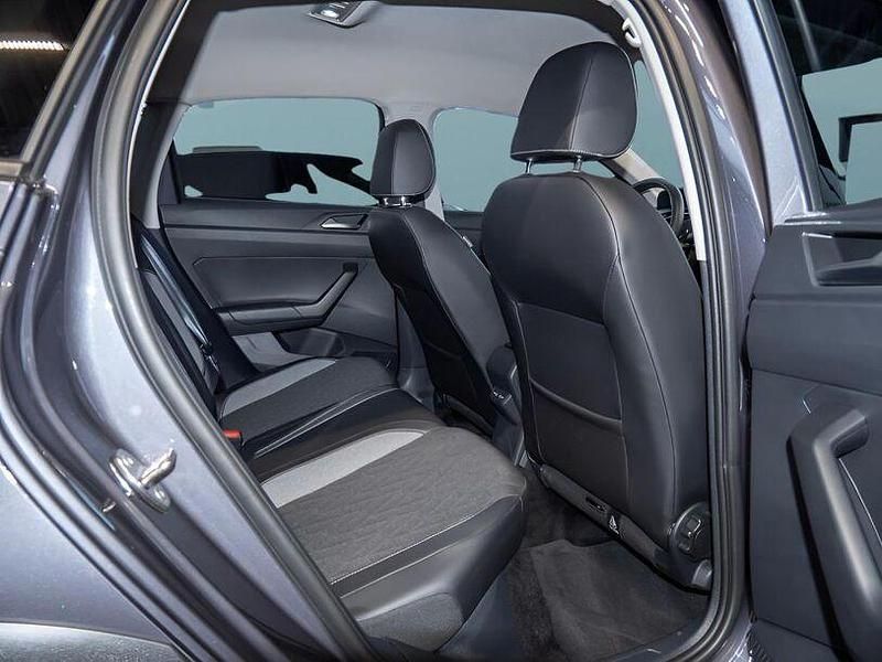 Gebraucht VW Taigo 150 PS (110 kW) 2025 Grau SUV