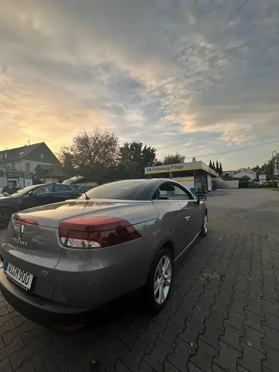 Gebraucht Renault Mégane Cabriolet 110 PS (80 kW) 2011 Schwarz Cabrio