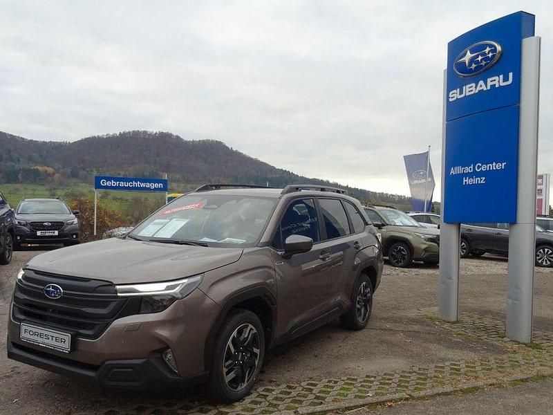 Neu Subaru Forester Active 136 PS (100 kW) 2025 SUV