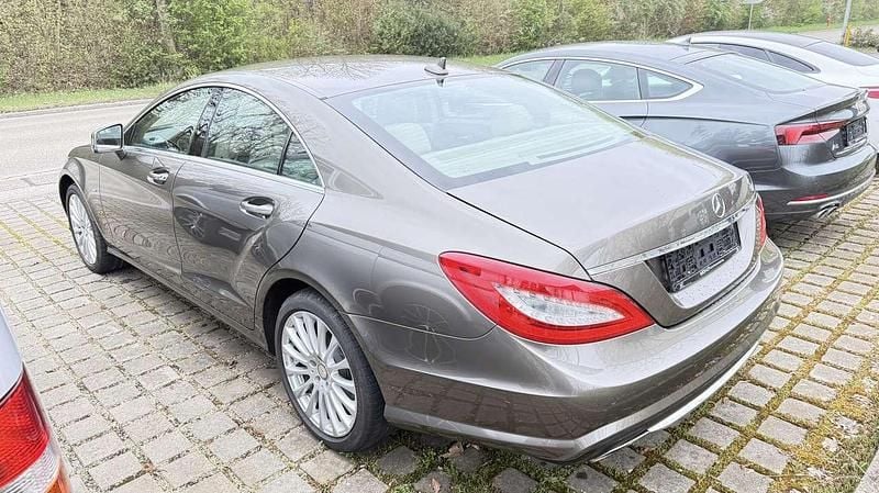 Gebraucht Mercedes CLS500 408 PS (300 kW) 2011 Indiumgrau  metalliclack Limousine