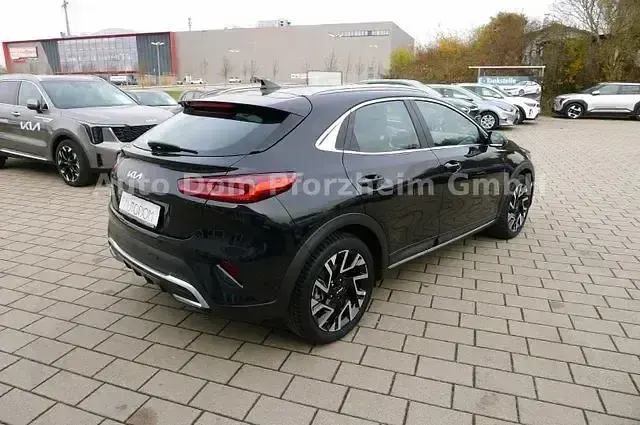 Gebraucht Kia XCeed Spirit 140 PS (102 kW) 2025 Schwarz SUV