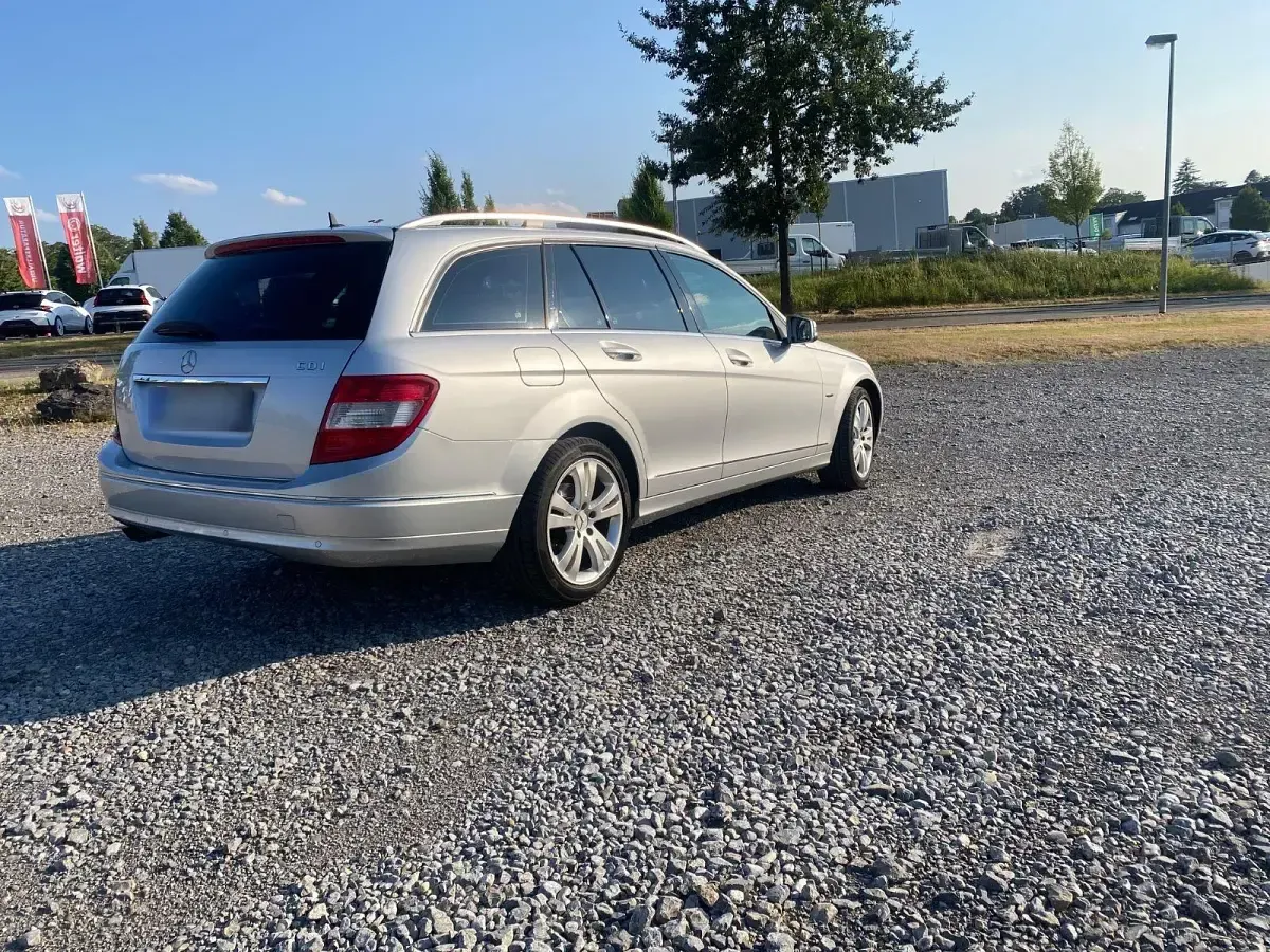 Gebraucht Mercedes C200 Elegance 136 PS (100 kW) 2008 Silber Kombi