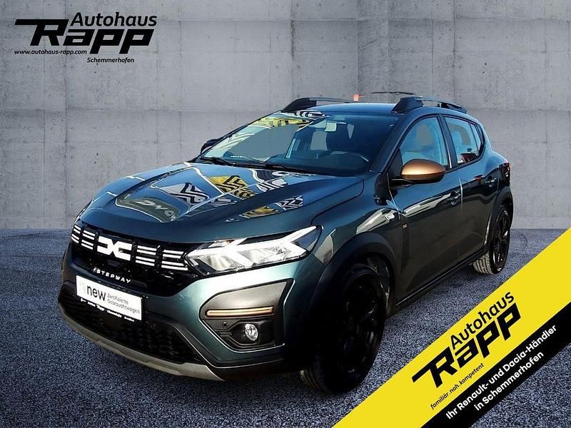 Grün Gebraucht 2024 Dacia Sandero Extreme Limousine | 17.470 € (Fairer Preis) - Bild 1/4