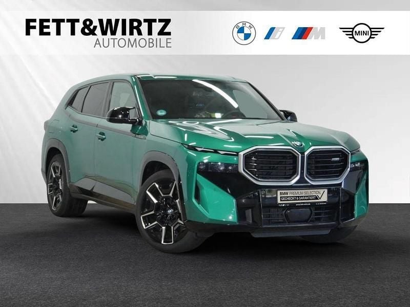 Isle of man grün metallic Gebraucht 2024 BMW XM Performance SUV | 100.000 € - Bild 1/3