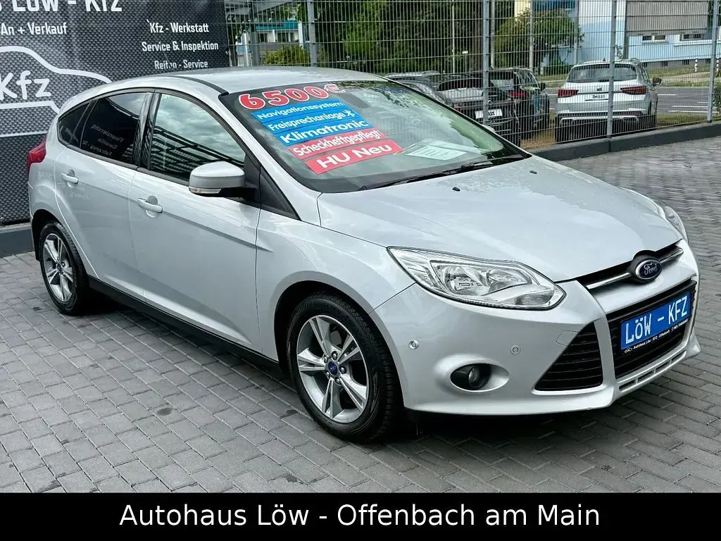 Gebraucht Ford Focus SYNC Edition 125 PS (91 kW) 2014 Silber Limousine