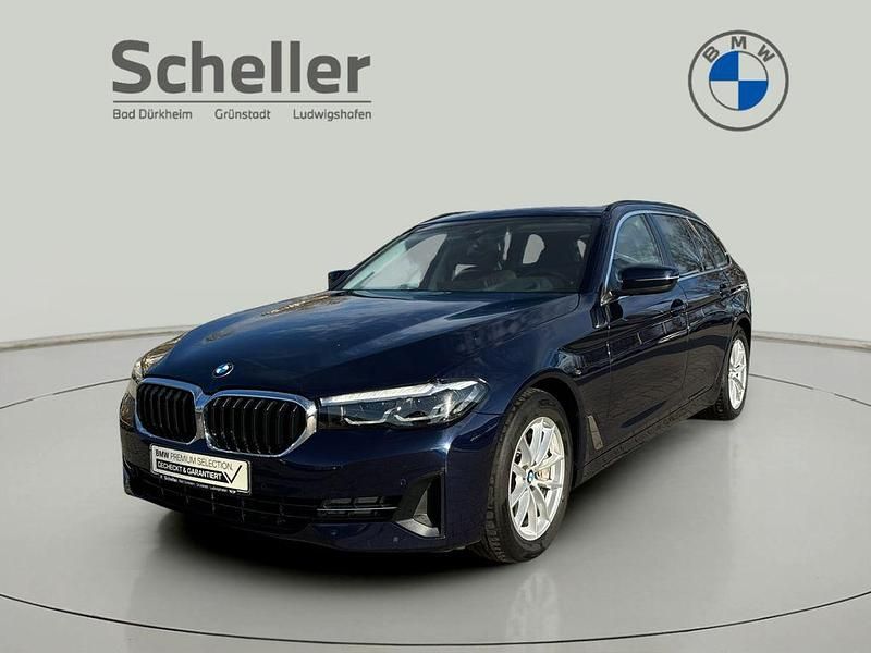 Gebraucht BMW 530 286 PS (210 kW) 2022 Blau Limousine