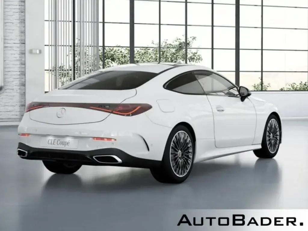 Gebraucht Mercedes 200 AMG 204 PS (150 kW) 2024 149 unilack polarweiß Coupé
