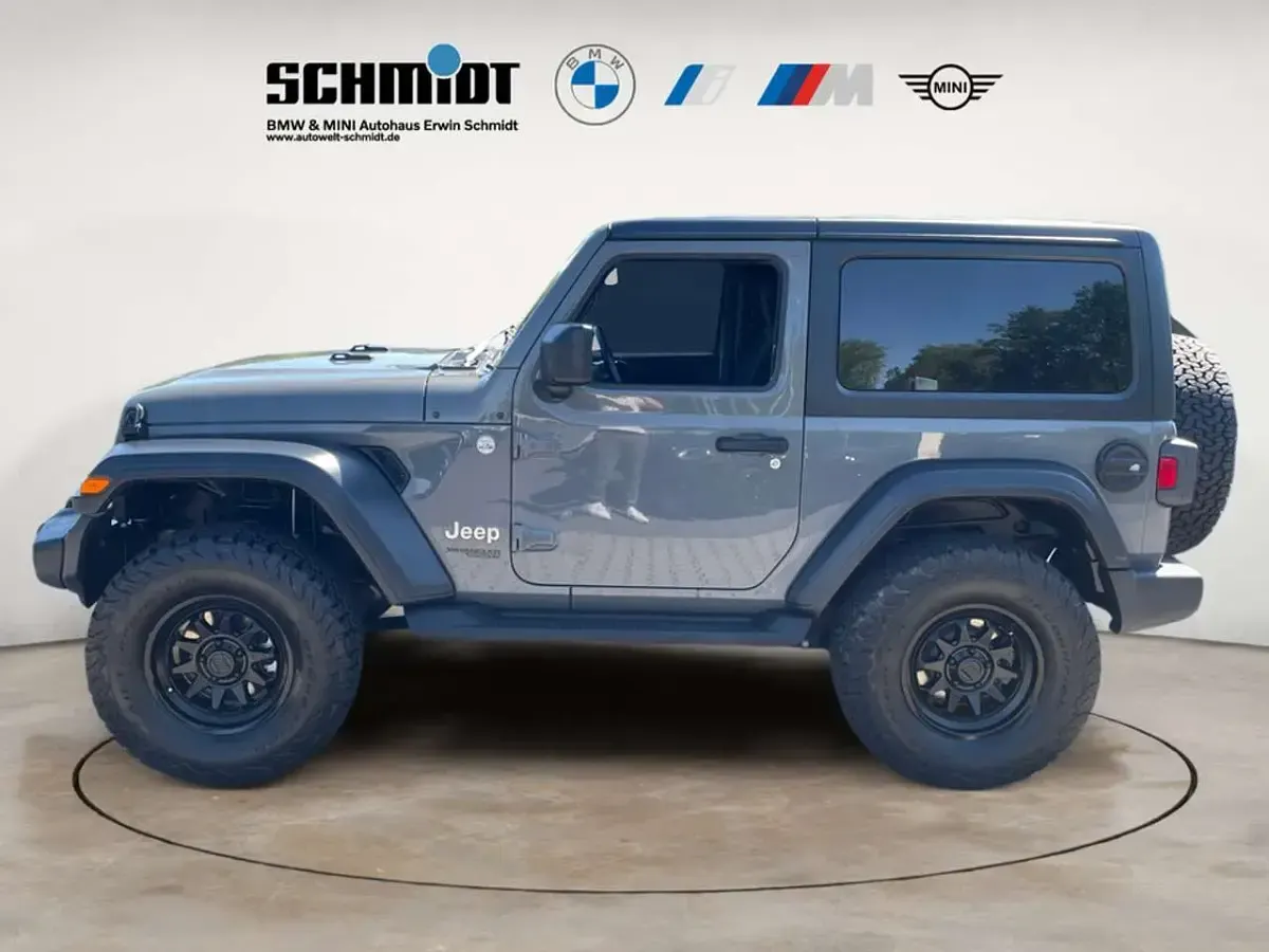 Gebraucht Jeep Wrangler Sport 272 PS (200 kW) 2020 Sting gray uni SUV