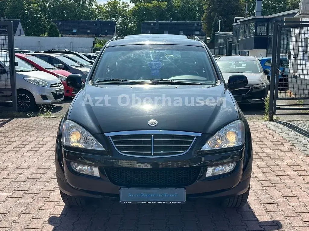 Gebraucht SsangYong Kyron 163 PS (119 kW) 2007 Schwarz SUV