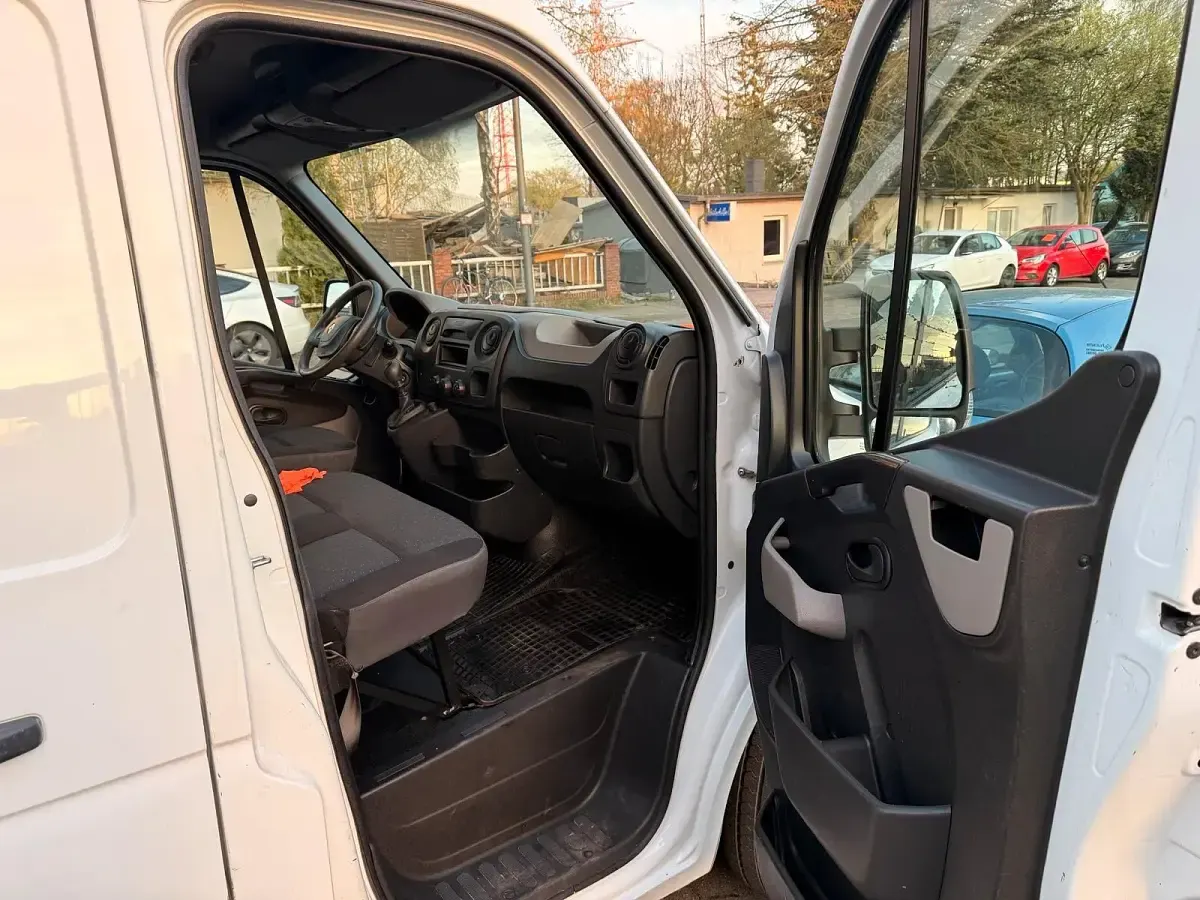 Gebraucht Renault Master 145 PS (106 kW) 2014 Weiß Van